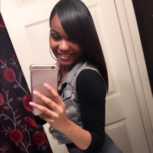 Meet your Posher, Ava